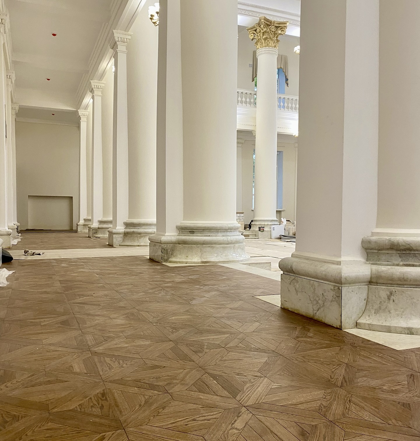 Фальшполы в историческом здании МИИТ