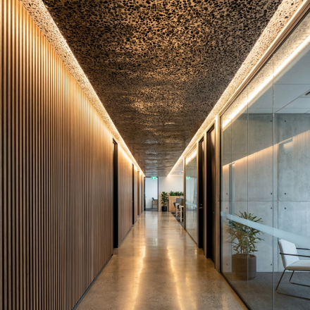 Пористый алюминий, или как метал научился "дышать"и улучшать звук