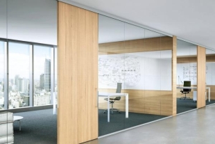 Деревянные двери