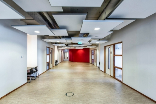 Потолки-фрагменты или парящие потолочные панели