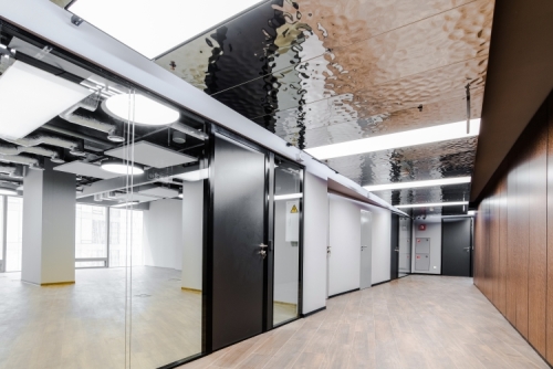 Подвесные потолки из нержавеющей стали