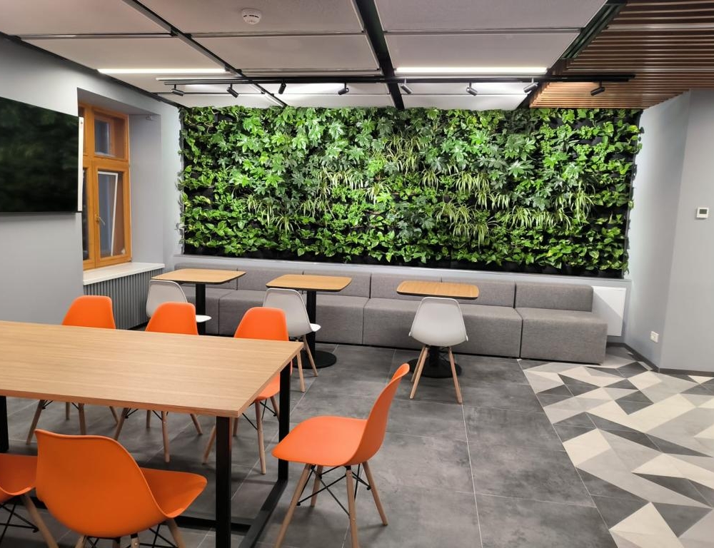 ПВС потолки в столовой Газпром г. Ноябрьск