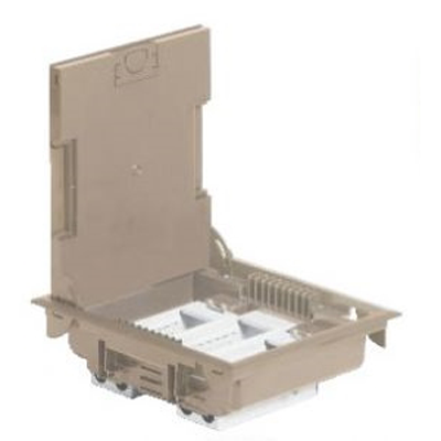 LEGRAND 089612 Напольная коробка на 18 модулей с крышкой под ковровое, паркетное покрытие, бежевая