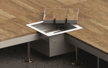 Лючок Bodensteckdosen 8502-B